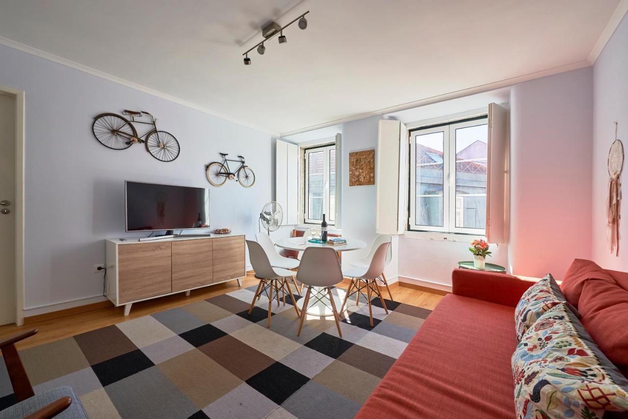 Aesthetic Riverview Apartment In Historical リスボン エクステリア 写真