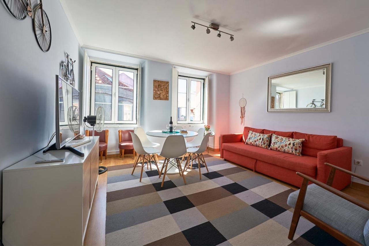 Aesthetic Riverview Apartment In Historical リスボン エクステリア 写真