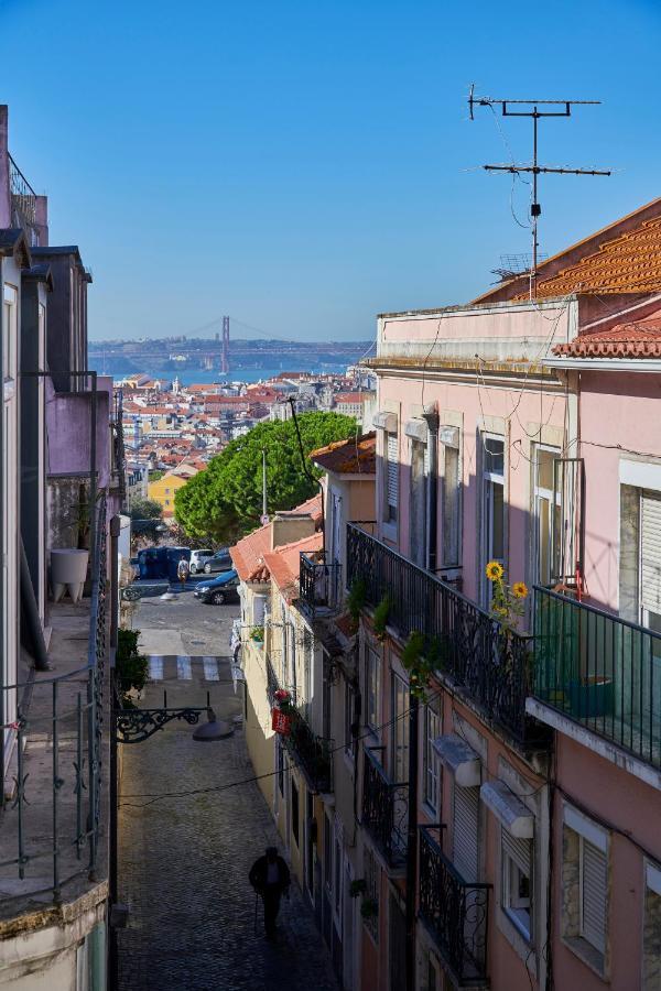 Aesthetic Riverview Apartment In Historical リスボン エクステリア 写真