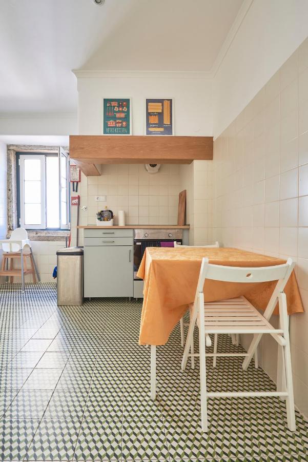 Aesthetic Riverview Apartment In Historical リスボン エクステリア 写真