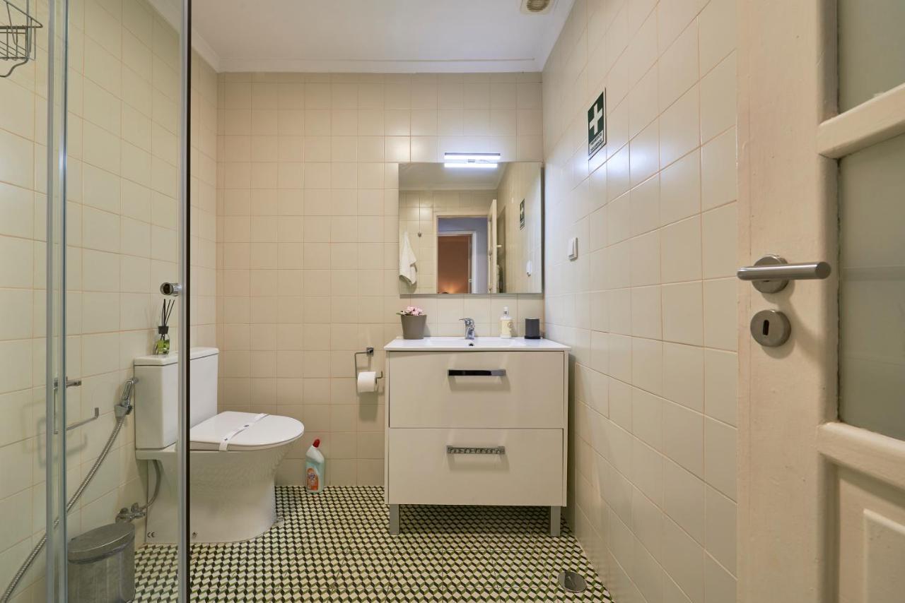 Aesthetic Riverview Apartment In Historical リスボン エクステリア 写真